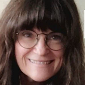 Meet your Posher, Wavie